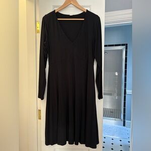 Old Navy Black Long Sleeve Dress